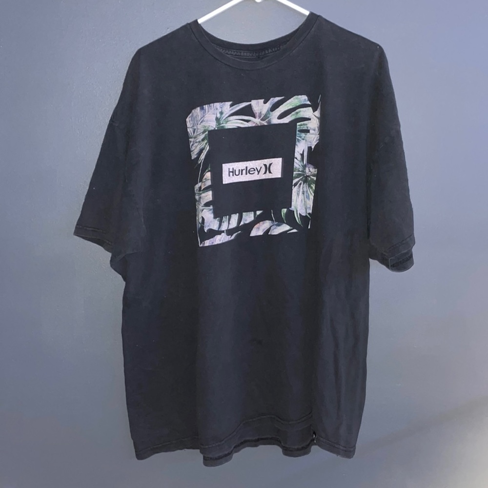 Hurley T-shirt